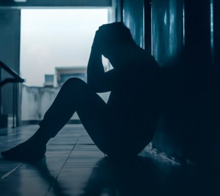 Raiplay Storie di cura e di crescita. Lo speciale “SOS adolescenti in crisi” contro lo stigma