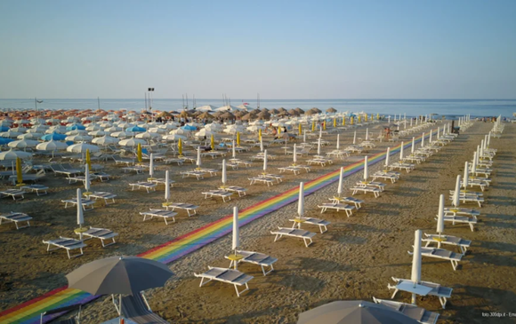 CoRNer on the Beach: nell’estate di Rimini tre eventi gratuiti pensati per giovani